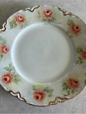 Vintage Scalloped Porcelain Plate with Pink Rose Pattern and Gold Trim